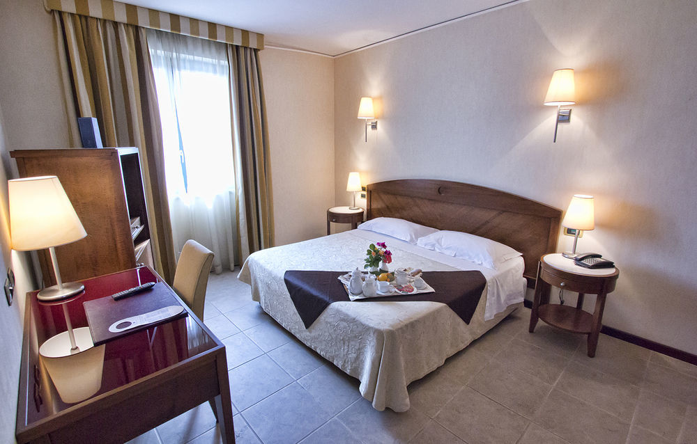 Grand Hotel Paestum Exterior foto