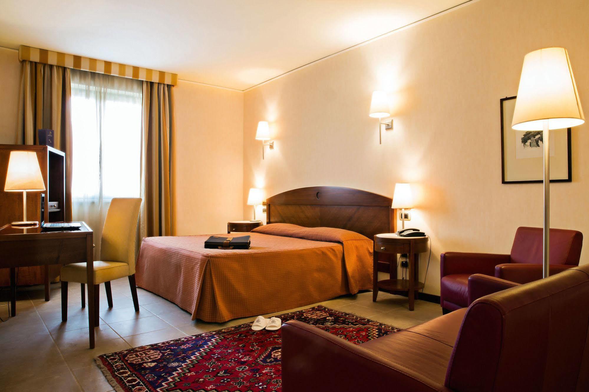Grand Hotel Paestum Exterior foto